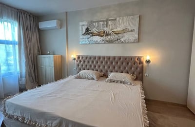 Alquiler de un apartamento amueblado de 2 habitaciones en un distrito prestigioso, Varna, Bulgaria